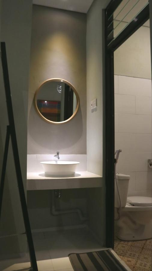 Sabi Guest House - Strategic Family -Married Couples Only- Hostel In Prawirotaman Yogyakarta Exterior foto