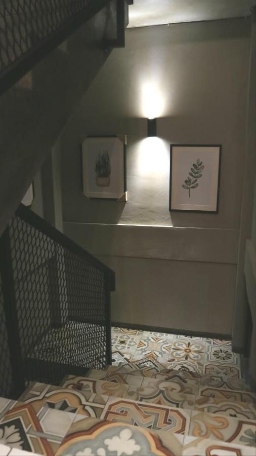 Sabi Guest House - Strategic Family -Married Couples Only- Hostel In Prawirotaman Yogyakarta Exterior foto