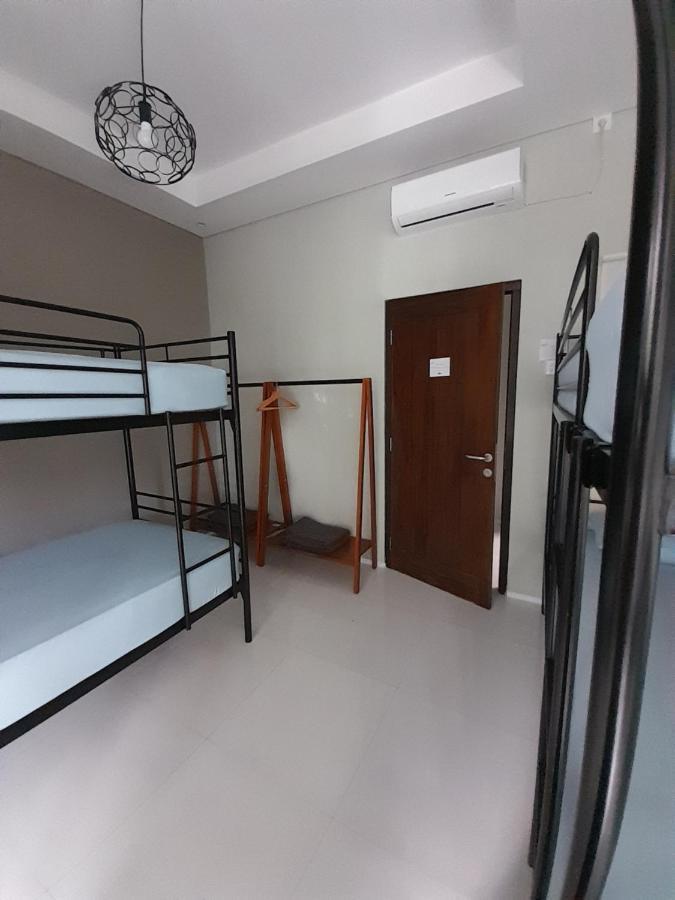 Sabi Guest House - Strategic Family -Married Couples Only- Hostel In Prawirotaman Yogyakarta Exterior foto